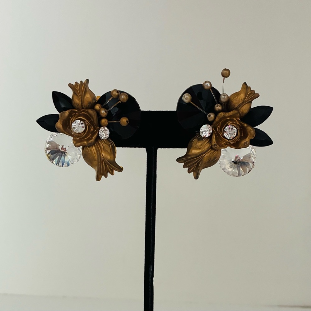 GUC Vintage late 80s statement earrings. Clip on. NY boutique. Hand made.